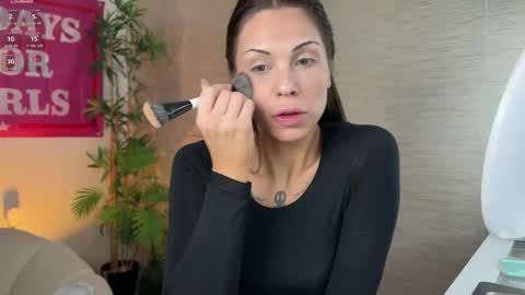 Snapshot of nattywithoutdaddy chatting on April 28, 7:13 am NATTY FIERROS online show from April 28, 7:13 am