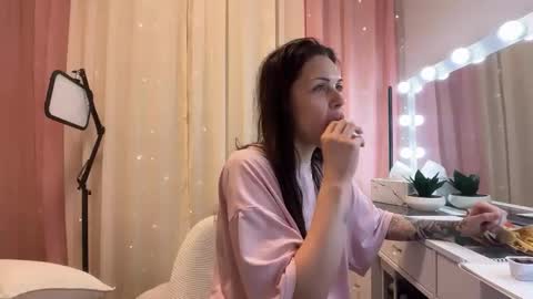 Snapshot of nattywithoutdaddy chatting on June 1, 9:49 pm NATTY FIERROS online show from June 1, 9:49 pm