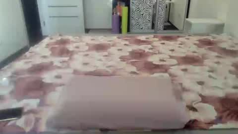 Snapshot of natural_beauty201 chatting on July 9, 2:59 am Penelopa369 online show from July 9, 2:59 am
