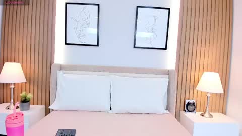 Jazmin Bigboobs online show from September 26, 1:04 pm