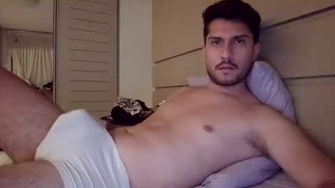 Snapshot of natural_dan chatting on December 22, 2:17 am natural_dan online show from December 22, 2:17 am