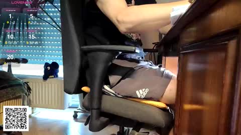 Snapshot of nature_x chatting on October 10, 8:24 am Nature online show from October 10, 8:24 am