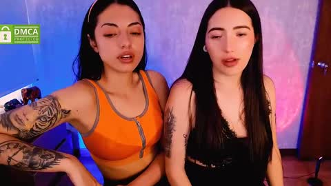 Natalia  Valeria online show from December 15, 4:15 pm