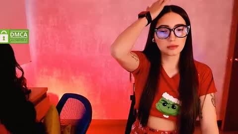 Natalia  Valeria online show from December 22, 11:22 am