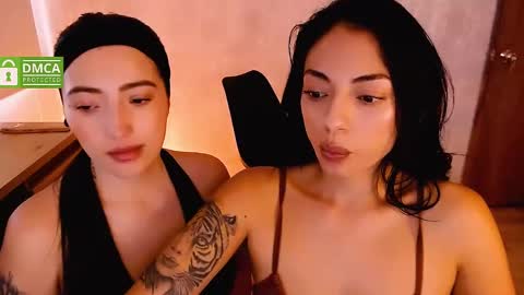 Natalia  Valeria online show from February 25, 2:11 pm