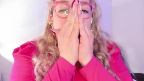 Nataly online show from December 15, 10:52 am