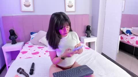 natybliss online show from May 16, 5:26 am