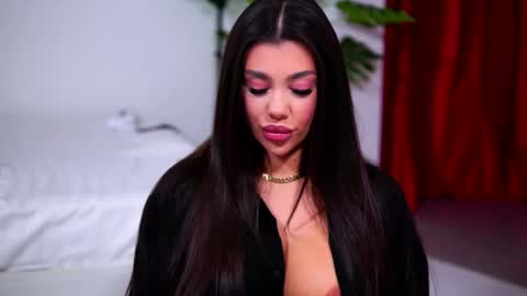 Naty online show from October 5, 9:18 am