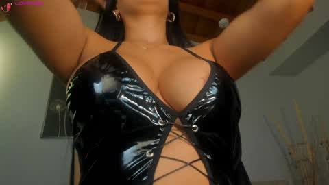 Naty Ferrer online show from December 12, 10:34 am