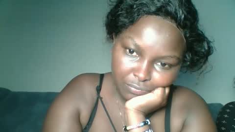 naughti_garlie online show from February 24, 6:39 pm