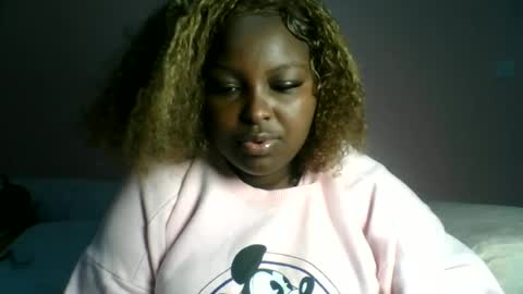 naughti_garlie online show from June 23, 6:50 pm