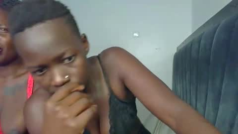 Snapshot of naughttie_mae chatting on March 23, 11:25 am naughttie_mae online show from March 23, 11:25 am