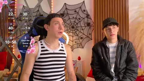 Christopher  Chris online show from October 4, 12:03 pm