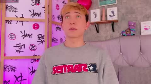 Christopher  Chris online show from February 17, 1:18 pm