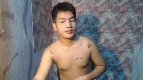 Snapshot of naughty_angelo chatting on June 1, 10:17 am naughty_angelo online show from June 1, 10:17 am