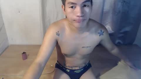 Snapshot of naughty_angelo chatting on June 6, 7:40 pm naughty_angelo online show from June 6, 7:40 pm