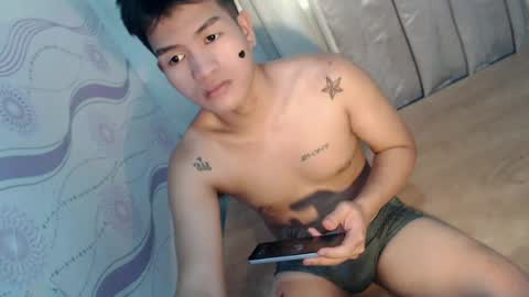 naughty_angelo online show from June 25, 5:34 am