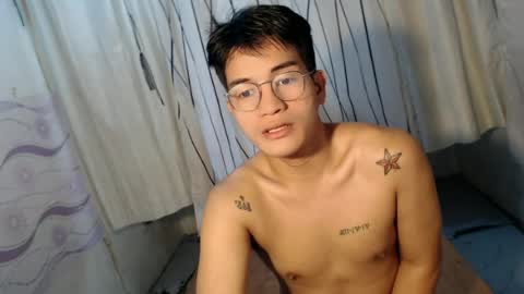 naughty_angelo online show from June 30, 10:55 pm