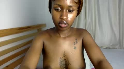 Snapshot of naughty_badie chatting on April 18, 7:58 pm naughty_badie online show from April 18, 7:58 pm