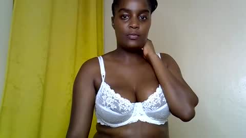 Bettybooby online show from June 10, 9:35 pm
