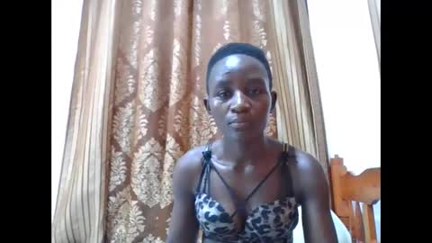 Snapshot of naughty_doll2 chatting on June 7, 9:46 am naughty_doll2 online show from June 7, 9:46 am