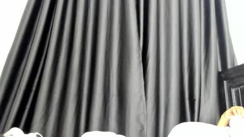 Snapshot of naughty_dreamss chatting on February 5, 9:30 pm naughty_dreamss online show from February 5, 9:30 pm