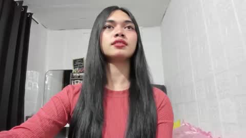 Snapshot of naughty_emmats chatting on January 15, 5:29 am emma online show from January 15, 5:29 am