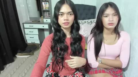 Snapshot of naughty_emmats chatting on January 22, 9:32 pm emma online show from January 22, 9:32 pm