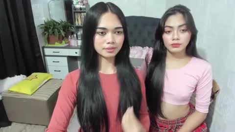 Snapshot of naughty_emmats chatting on February 20, 6:46 pm emma online show from February 20, 6:46 pm