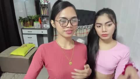 Snapshot of naughty_emmats chatting on February 25, 8:41 pm emma online show from February 25, 8:41 pm