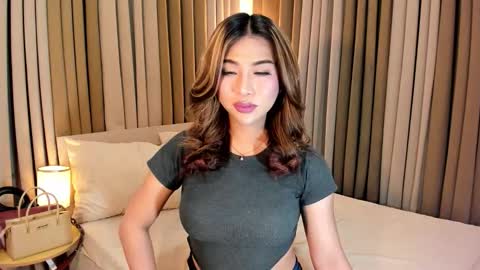 naughty_hunk_yuki online show from January 14, 7:36 am