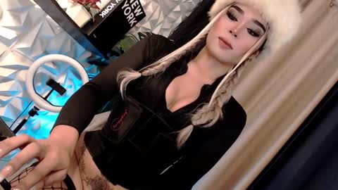 GODDESS LEXIE online show from January 3, 8:01 pm