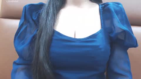Snapshot of naughty_love489696 chatting on March 3, 4:24 pm riya online show from March 3, 4:24 pm