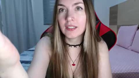 Ann online show from November 25, 6:08 pm