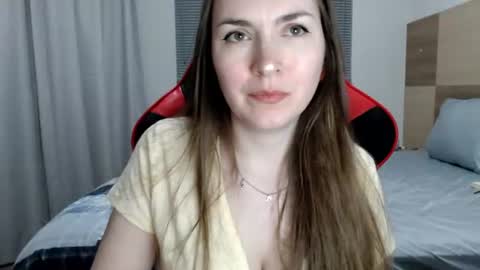 Snapshot of naughty_popa chatting on June 14, 2:24 am Ann online show from June 14, 2:24 am