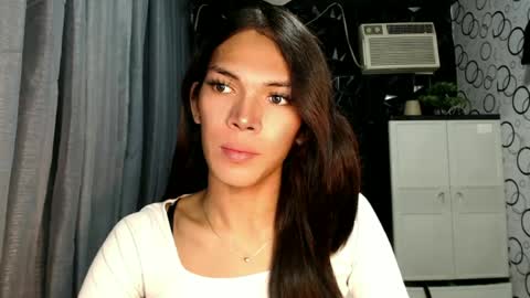 Ariela online show from June 16, 8:33 pm