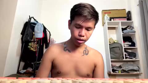 Snapshot of naughtybutsexy69 chatting on November 26, 11:44 am Arch online show from November 26, 11:44 am