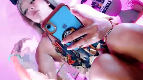 naughtybynight28 online show from October 8, 5:38 am