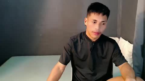 Snapshot of naughtyfuck_boy chatting on October 13, 2:44 am naughtyfuck_boy online show from October 13, 2:44 am