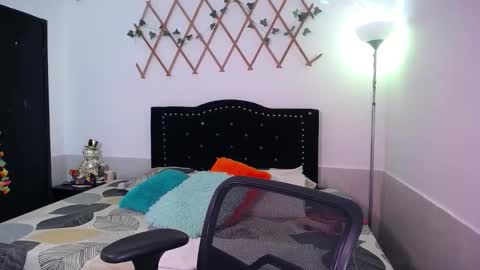 Valeria  online show from November 26, 6:09 pm