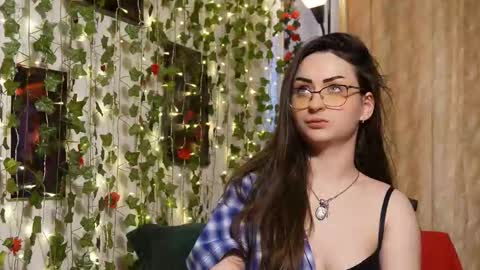 Snapshot of naughtyhomemade17 chatting on February 22, 10:25 am Mya Alexya online show from February 22, 10:25 am