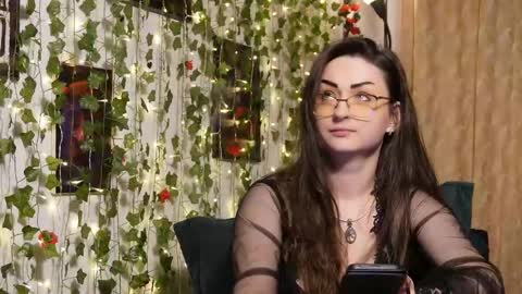 Snapshot of naughtyhomemade17 chatting on February 28, 10:05 am Mya Alexya online show from February 28, 10:05 am