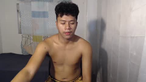 today is my birthday i hope i try yehaa for my fisrtime ever and i am waiting for pvt bby online show from July 7, 7:09 am