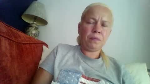 naughtyjennyblondeuk online show from July 20, 6:43 pm
