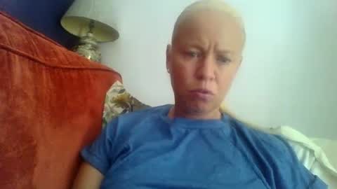 naughtyjennyblondeuk online show from July 26, 2:02 pm