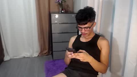 Snapshot of naughtyjosh_ chatting on May 25, 2:01 pm Josh online show from May 25, 2:01 pm