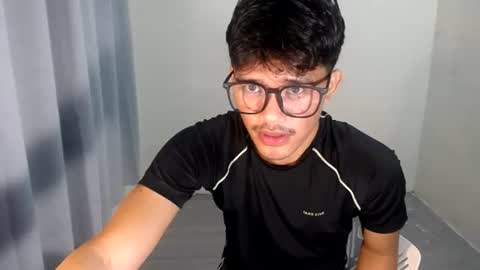 Snapshot of naughtyjosh_ chatting on June 30, 3:57 pm Josh online show from June 30, 3:57 pm