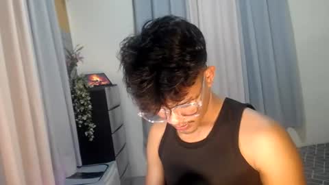 Snapshot of naughtyjosh_ chatting on July 21, 3:36 pm Josh online show from July 21, 3:36 pm