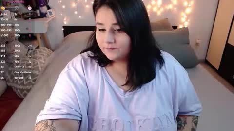 Chris online show from October 19, 4:46 am