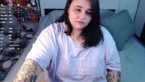 Chris online show from November 2, 6:16 am